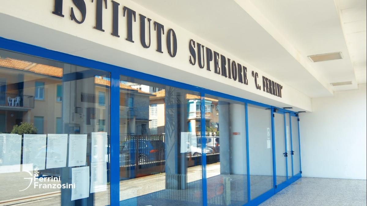 Ingresso istituto Ferrini-Franzosini