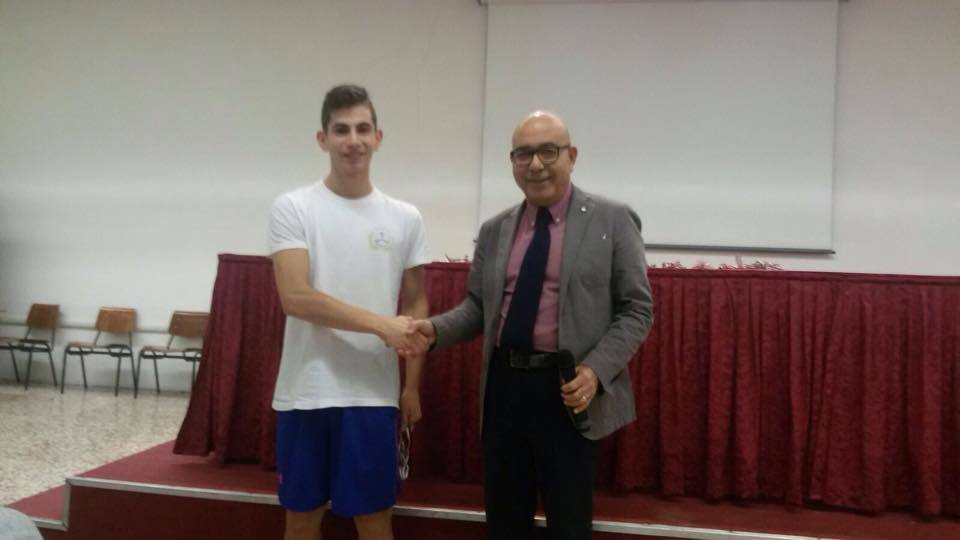 Premiazione Aflio Sanfilippo campione del mondo di karatè con la Nazionale italiana