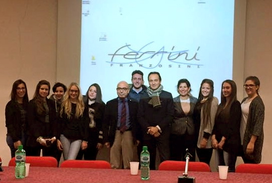 Redazione del giornale on line del Ferrini - Franzosini con l'onorevole Alberto Cirio